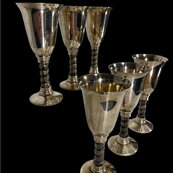 Lemsa E.P.B. 1. Made in Spain Appertif Goblets. - Picture 2 of 4